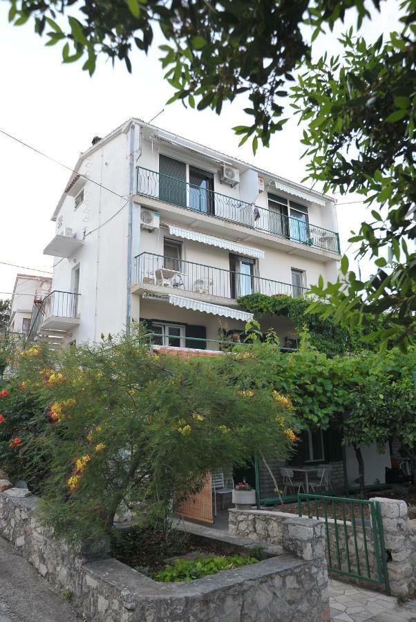 Apartments Sonia & Ana Trogir Buitenkant foto