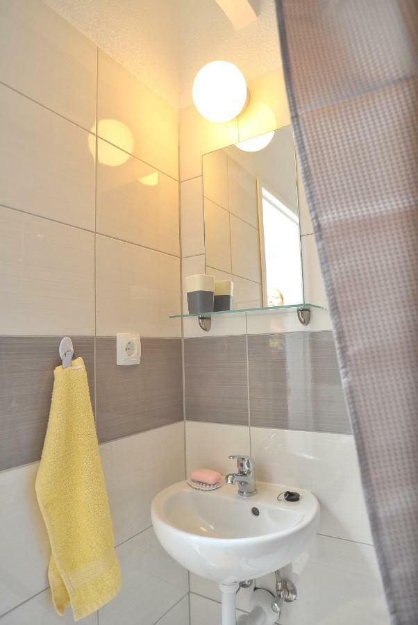 Apartments Sonia & Ana Trogir Buitenkant foto