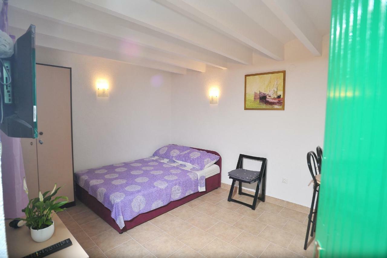 Apartments Sonia & Ana Trogir Buitenkant foto